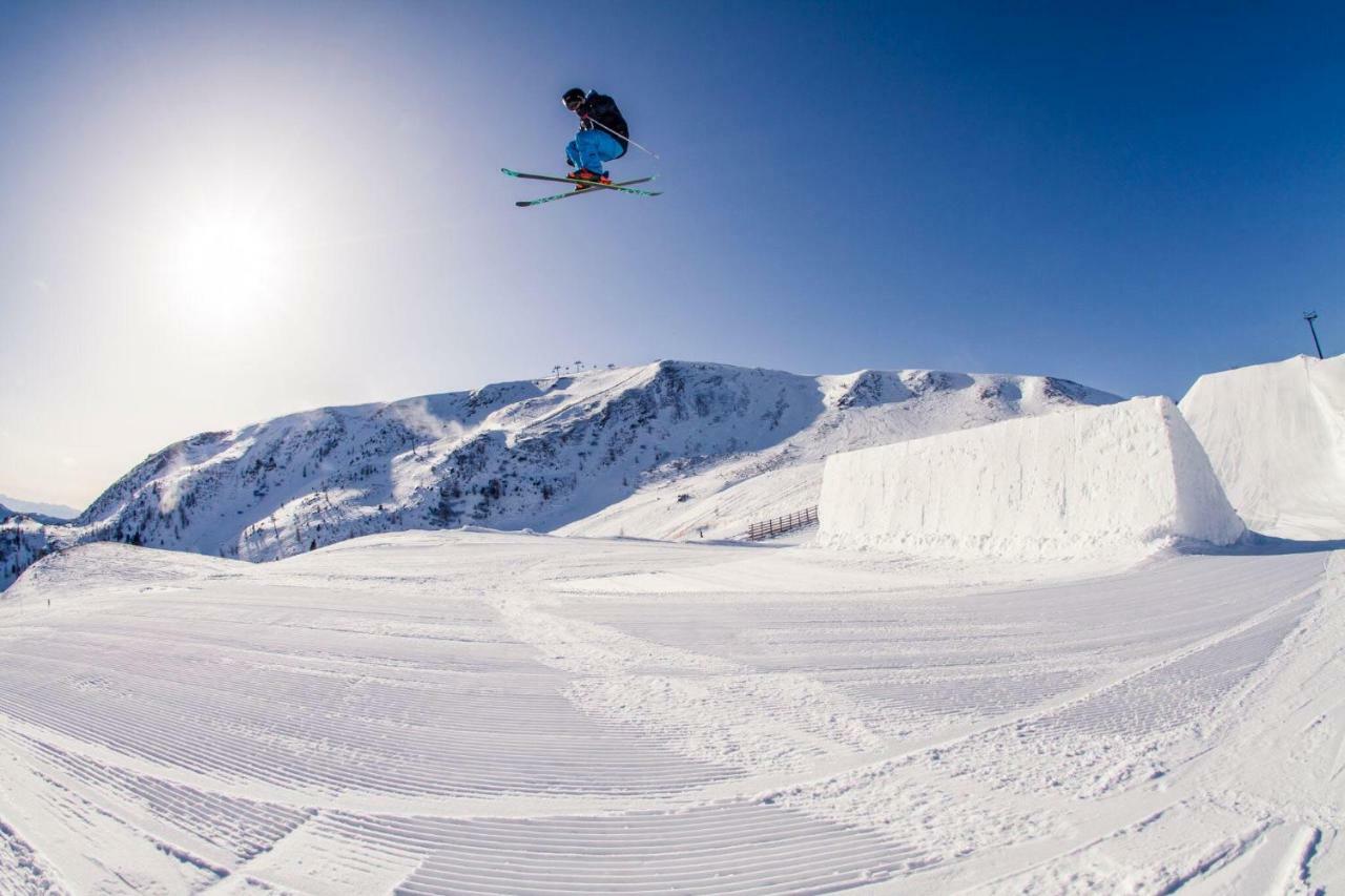 Apartment Ski In - Ski Out Туррахер-Хёэ Экстерьер фото